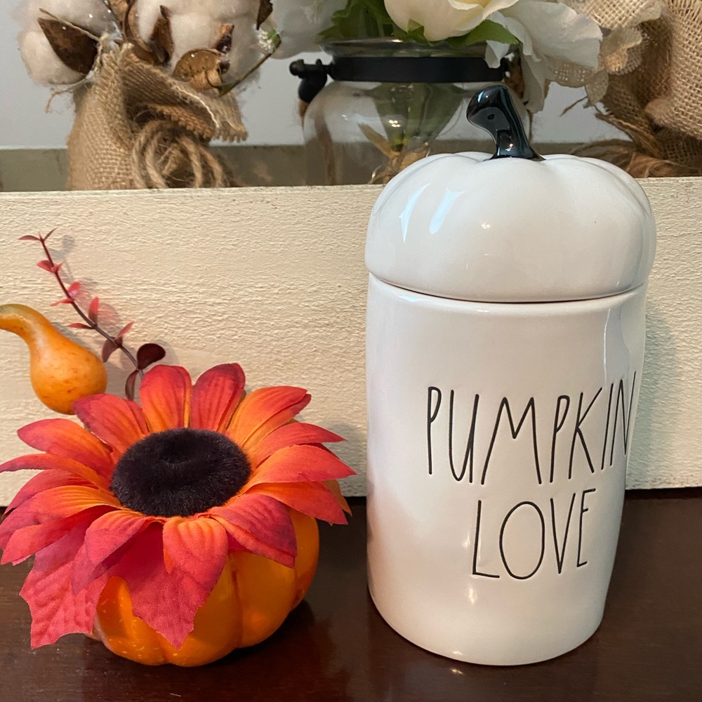 Rae Dunn Fall Pumpkin Love Candle